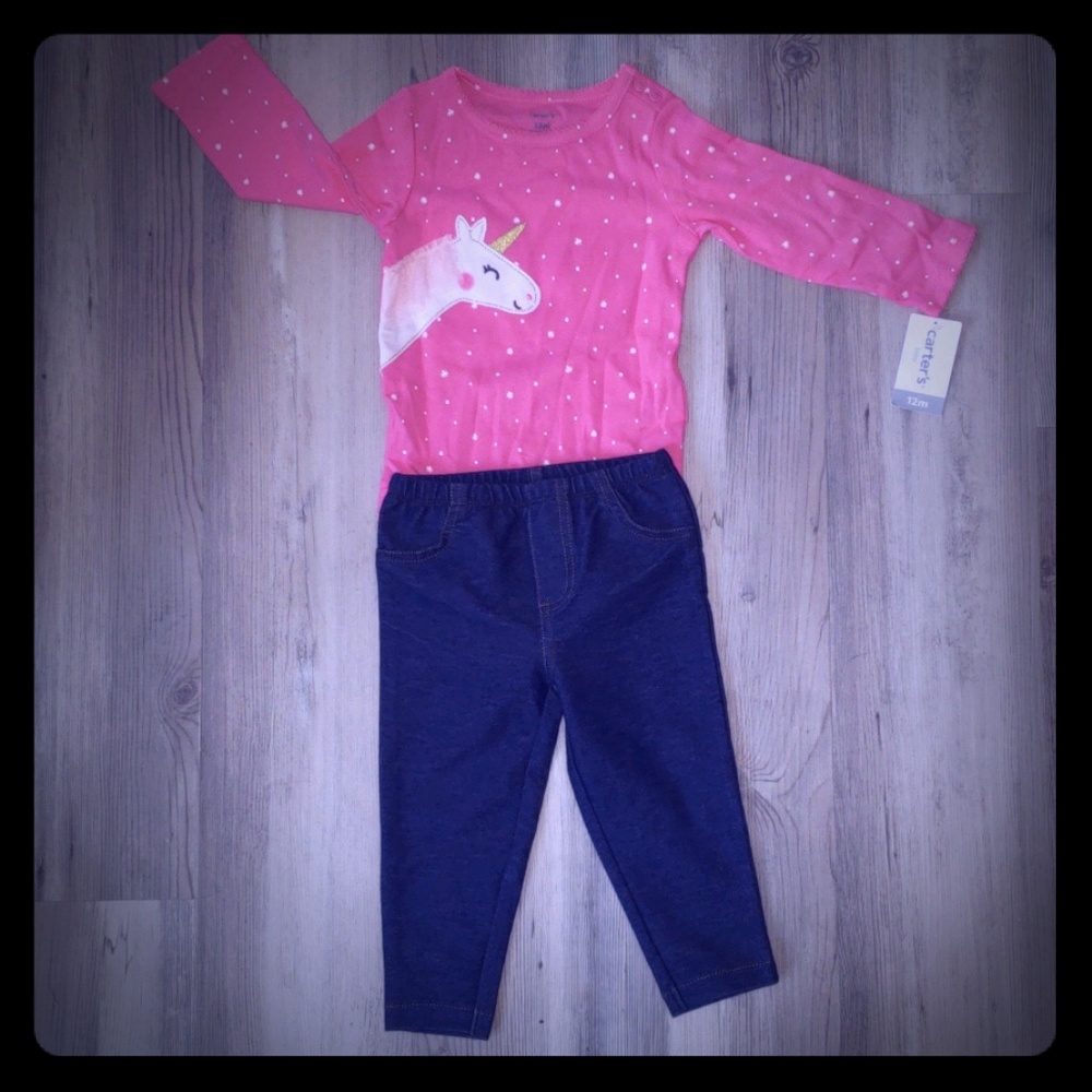 🏷🏷Carter's unicorn outfit🏷🏷